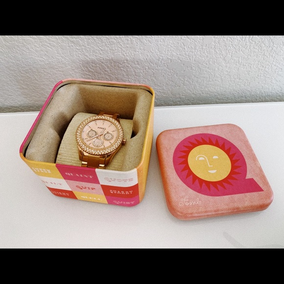 Fossil Watch - Picture 5 of 7